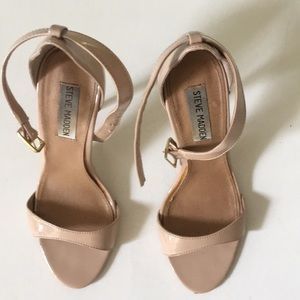 Steve Madden Nude Sandals